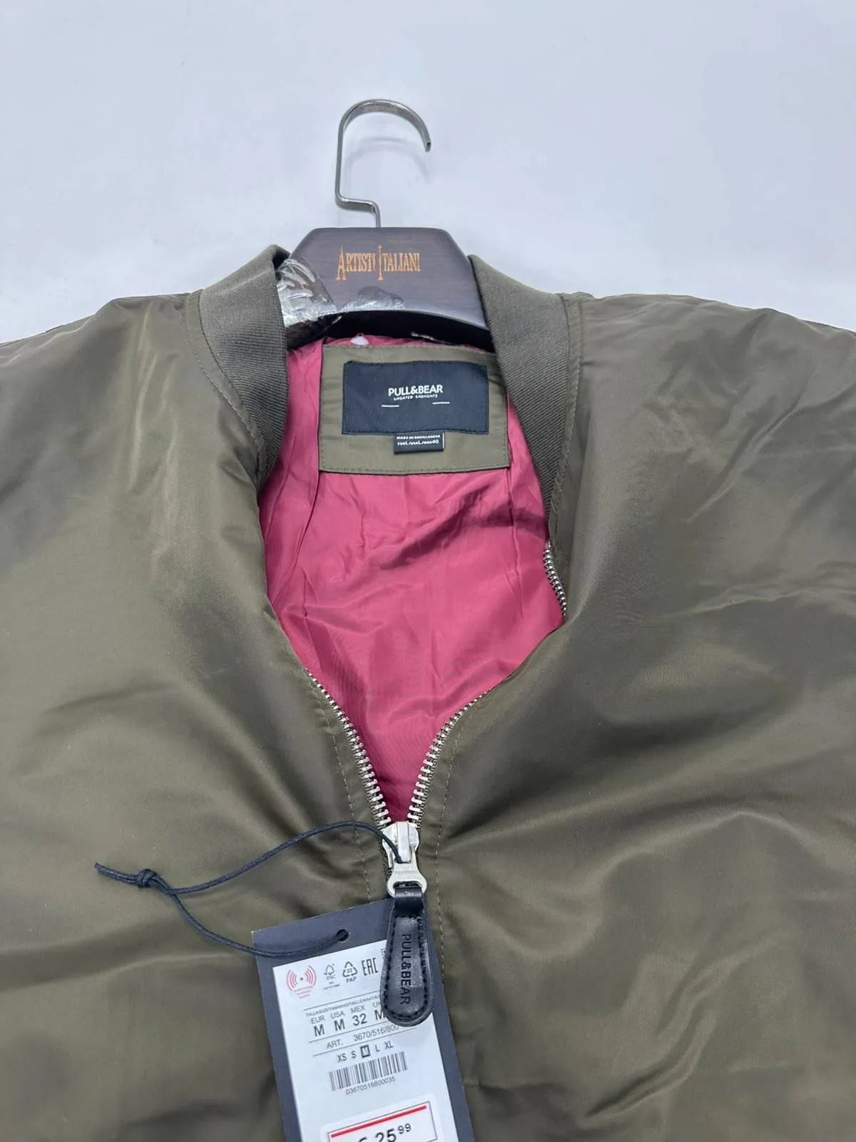 Men's Padded Bomber Jacket thumbnail 11