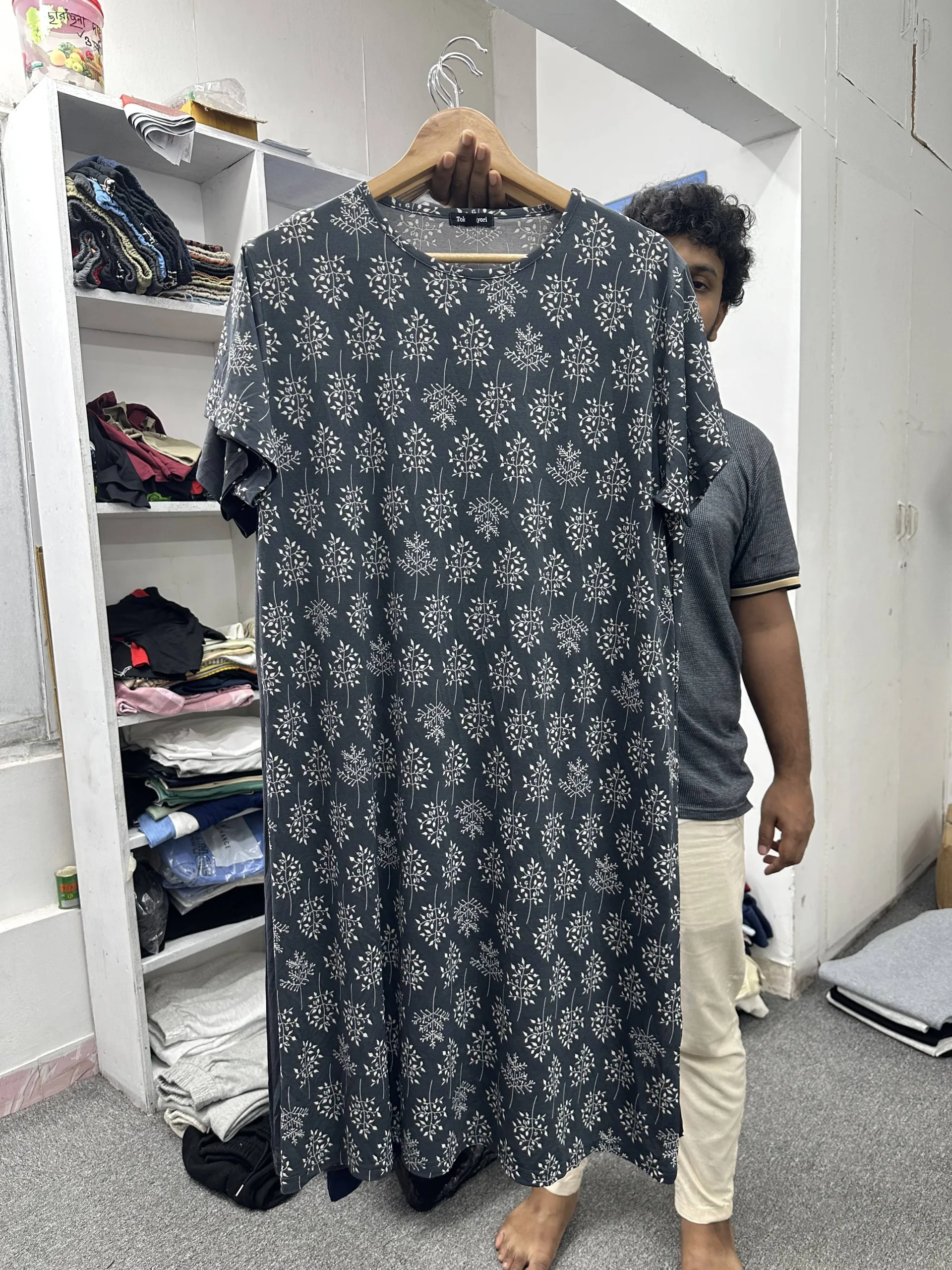 Ladies Plus Size Long Maxi Dress thumbnail 2