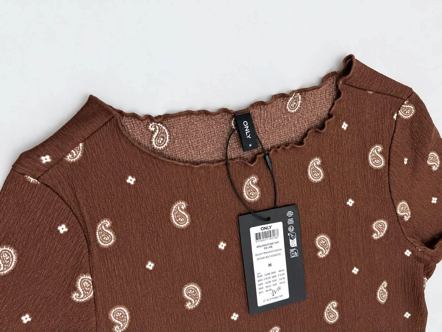 Ladies’ 2-Piece Paisley Print Set thumbnail 4