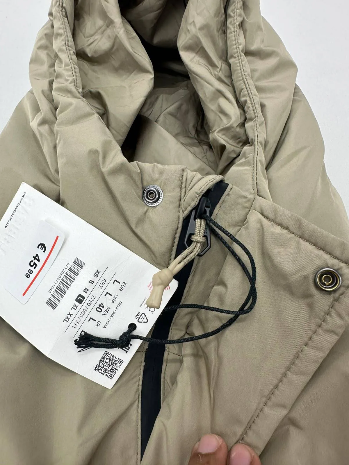 Men's Padded Hooded Jacket thumbnail 13